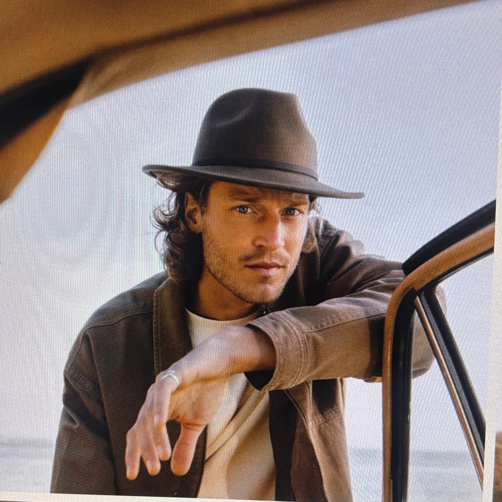 New Will+Bear William Brown Crushable Travel Hat.  Small